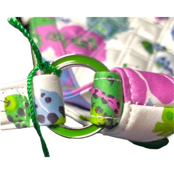 Vera Bradley Limited Edition “Sateen Holly” Purse - Picture 10 of 12